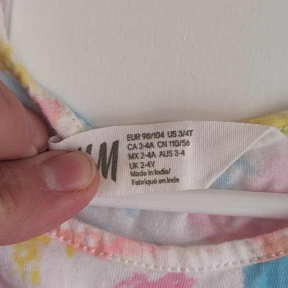 H&M Girls Tie Dye Dress Size 3T 4T - Picture 2 of 3